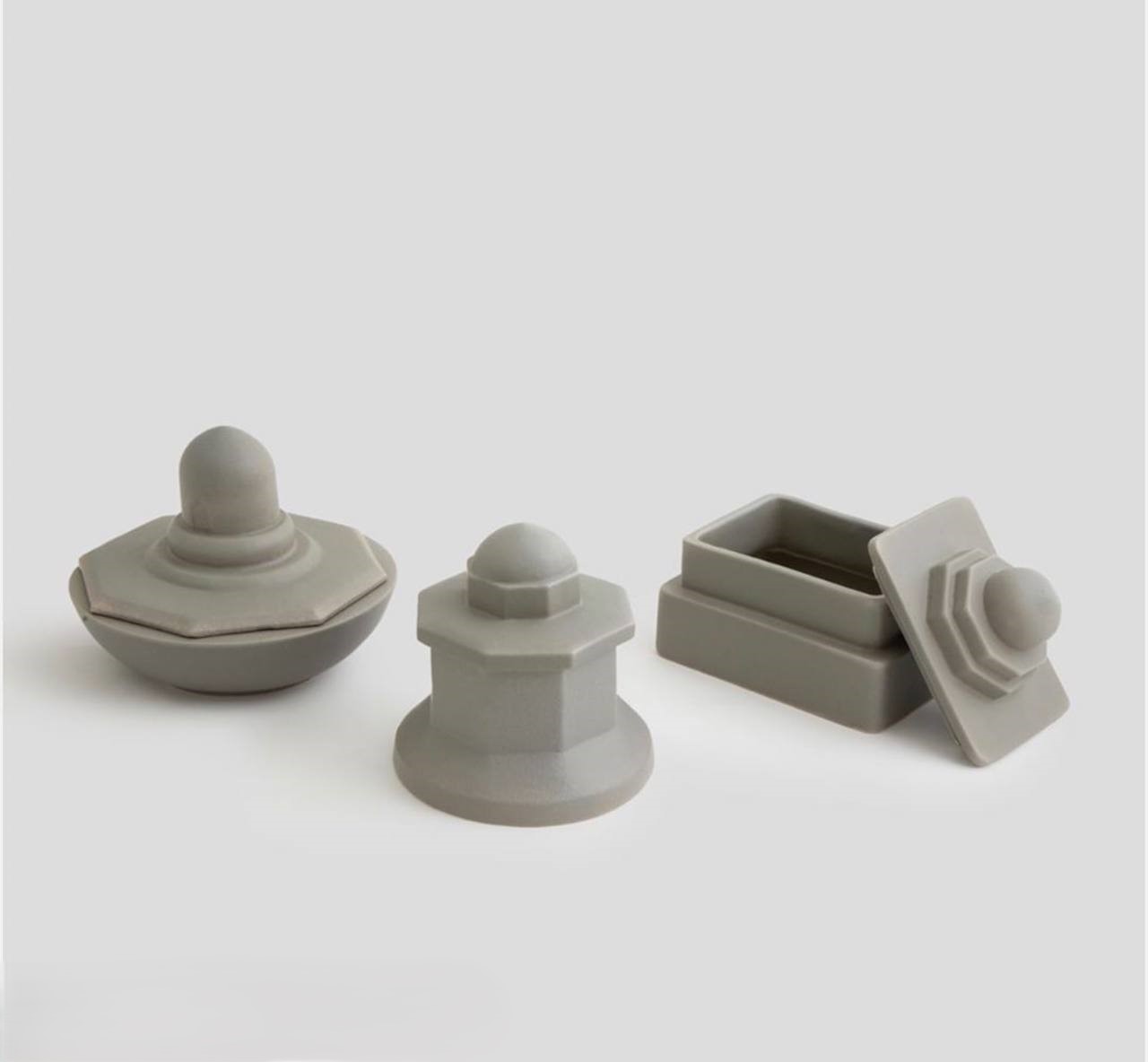 ظروف دردار سرامیکی - Ceramic Lidded Containers